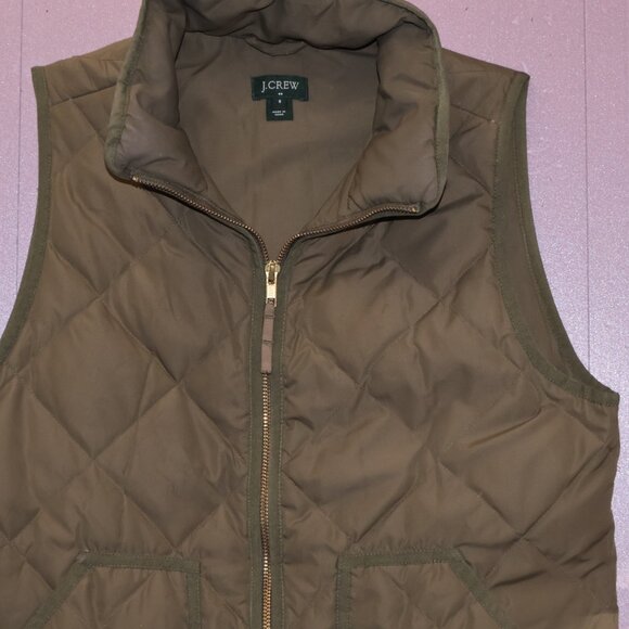 J. Crew Olive Quilted Vest Size Small Sleeveless Zip Front Pockets - Picture 5 of 8